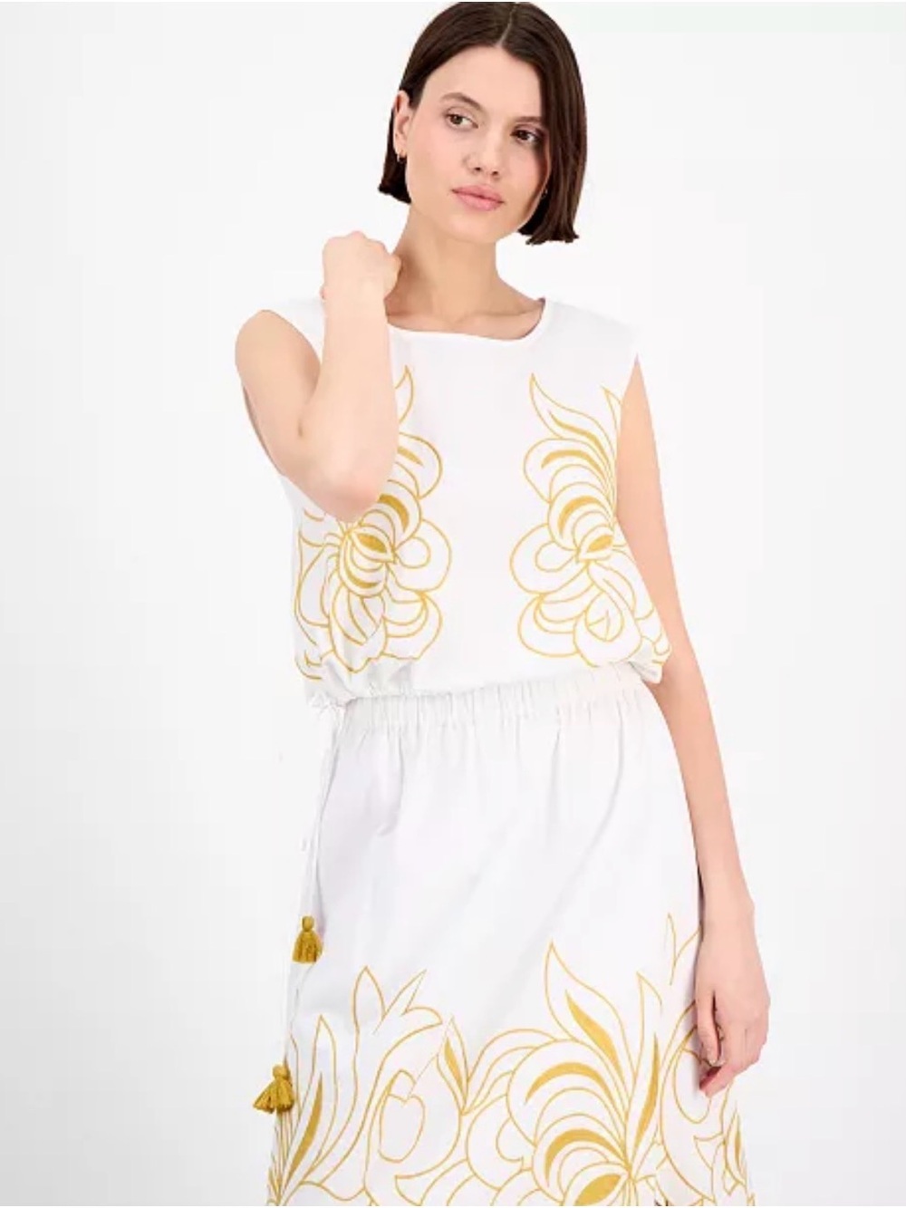 Avec Les Filles White Tank with Gold Floral Stitching